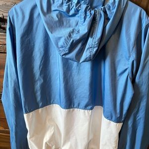 Columbia windbreaker. Like new. Large.